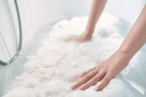 تمیز-کردن-فرش-گوسفندی-قالیشویی